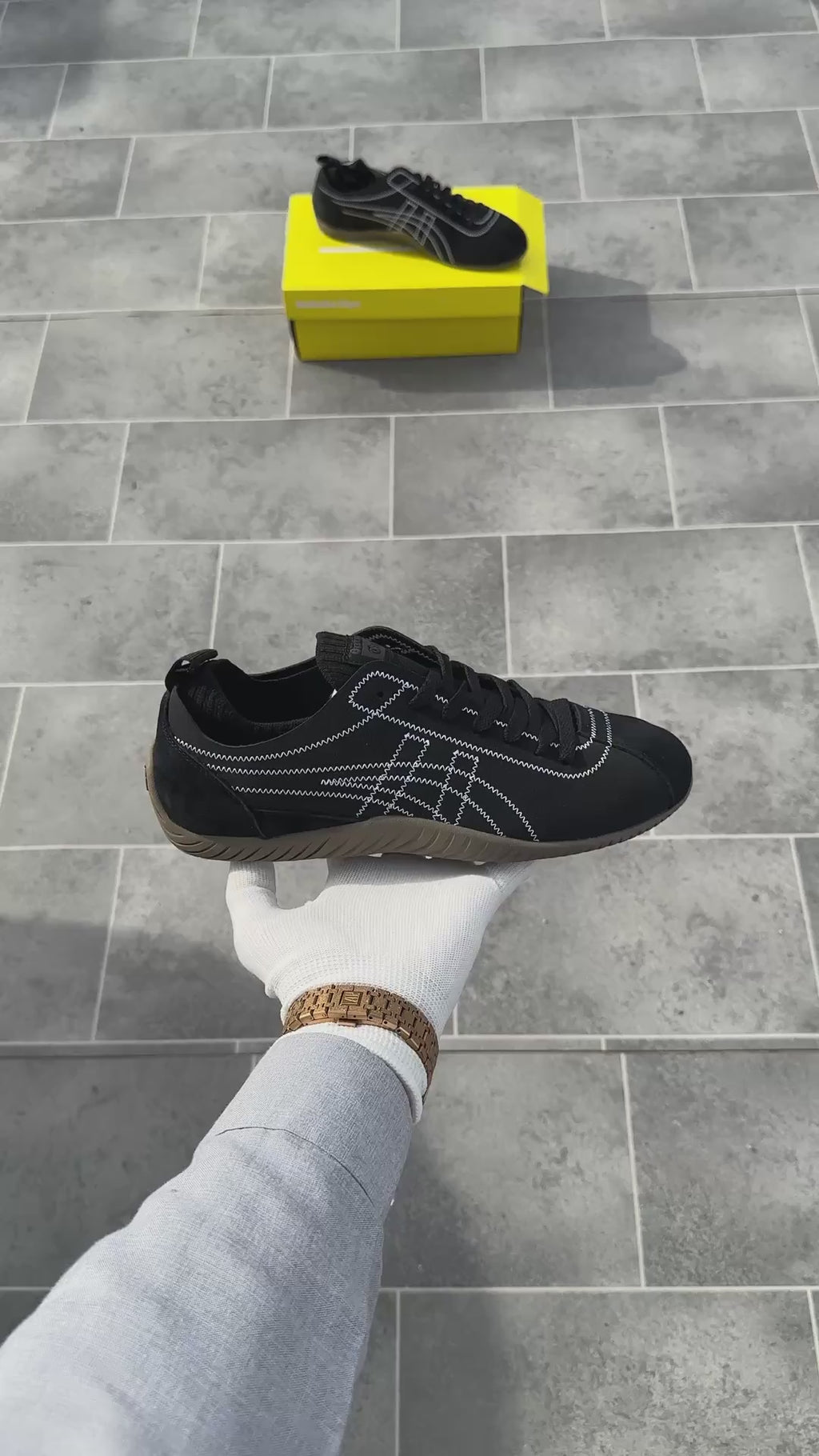 Onitsuk tiger sclaw black white