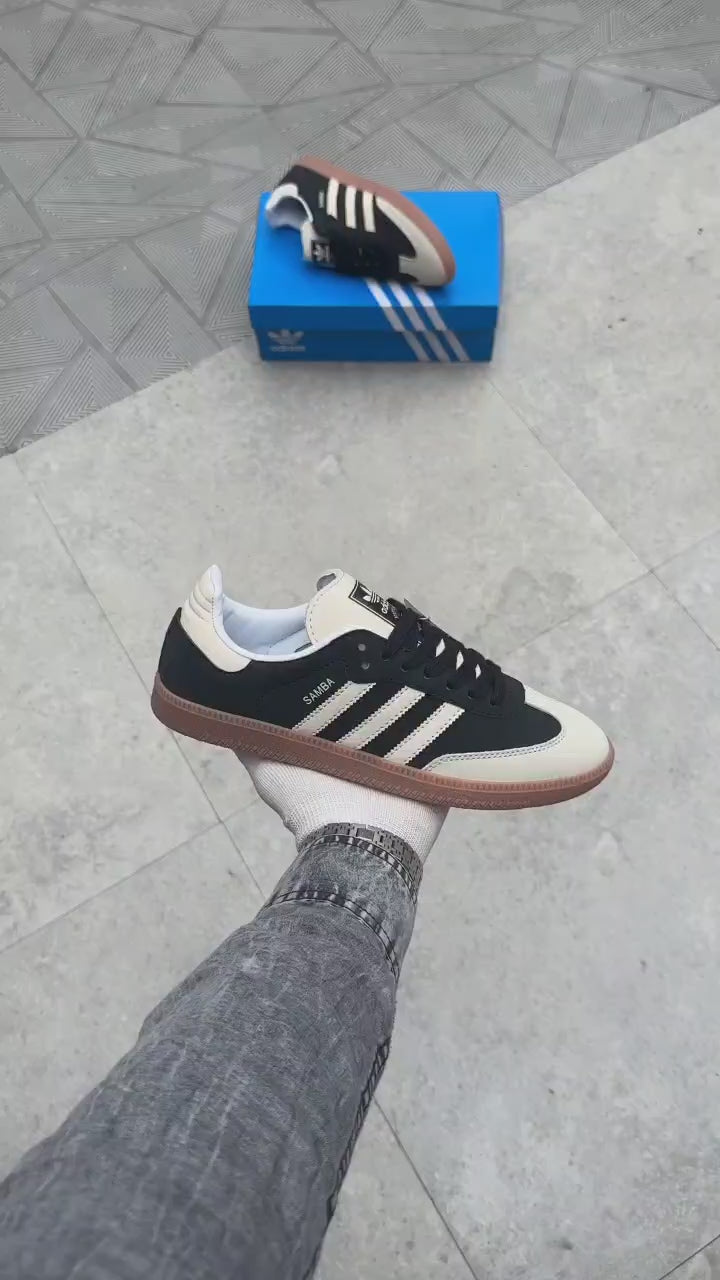 AD samba core black-wonder white