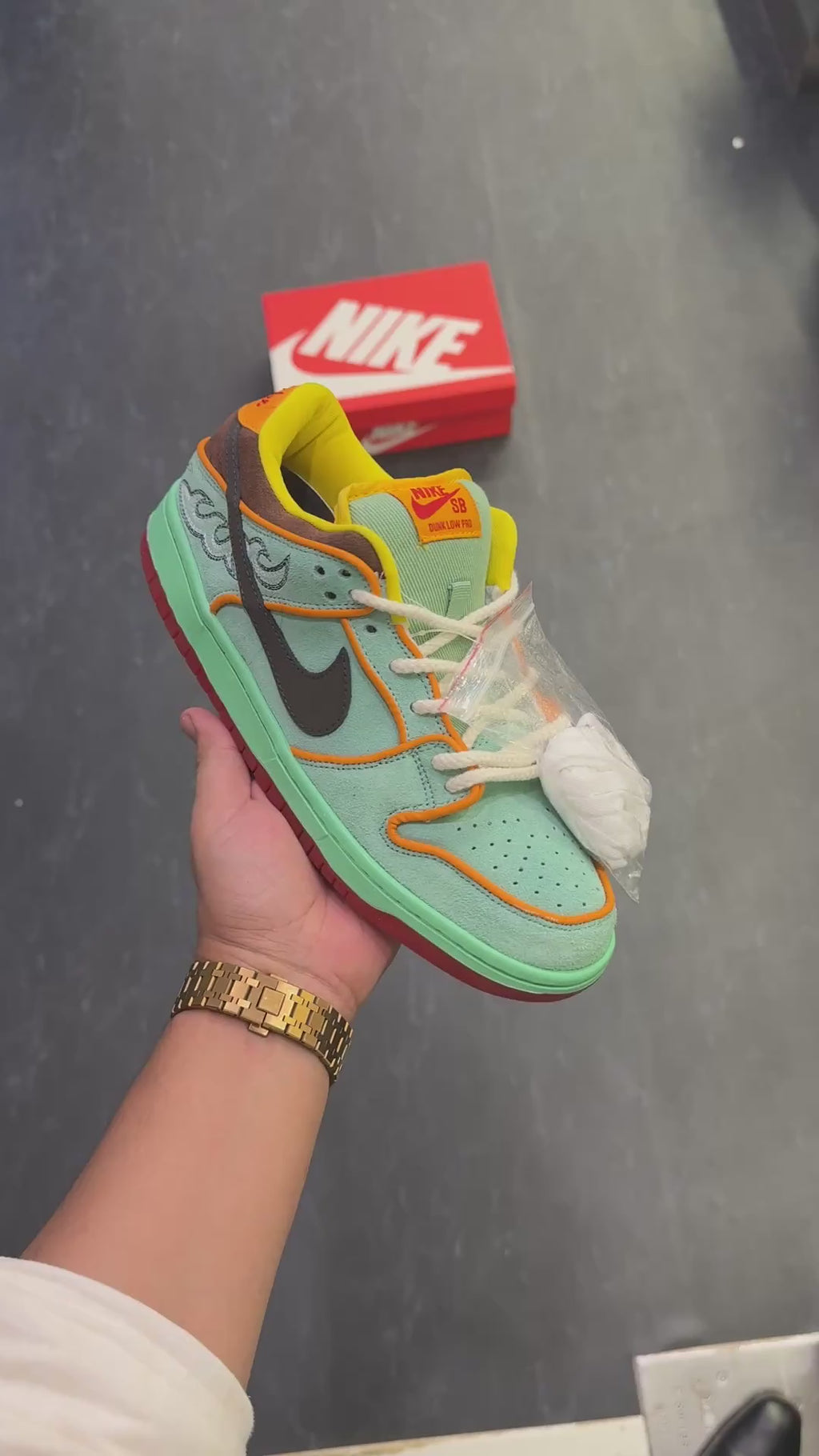 SB dunk rodeo tourmaline