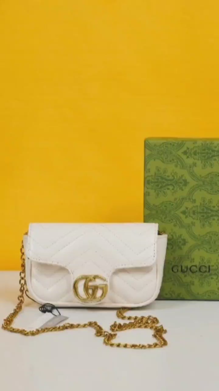 GG marmont mini matelasse shoulder bag