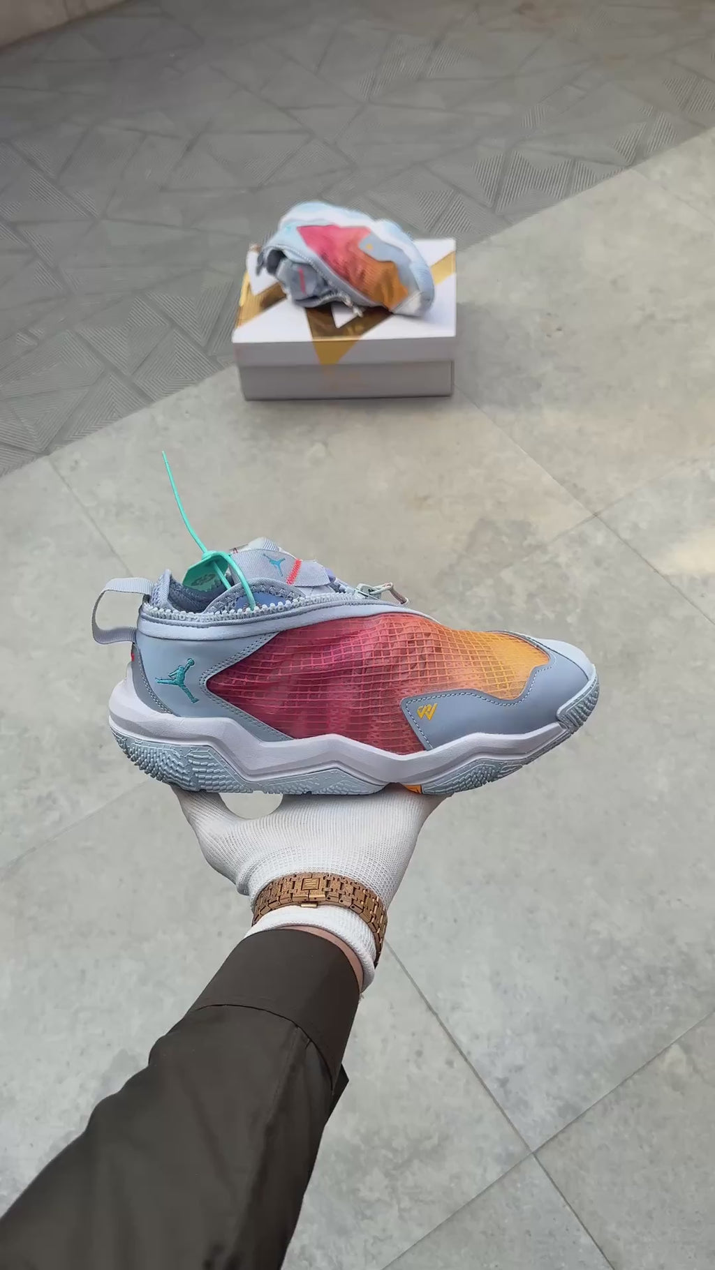 Air jordan why not 0 6 blue tint