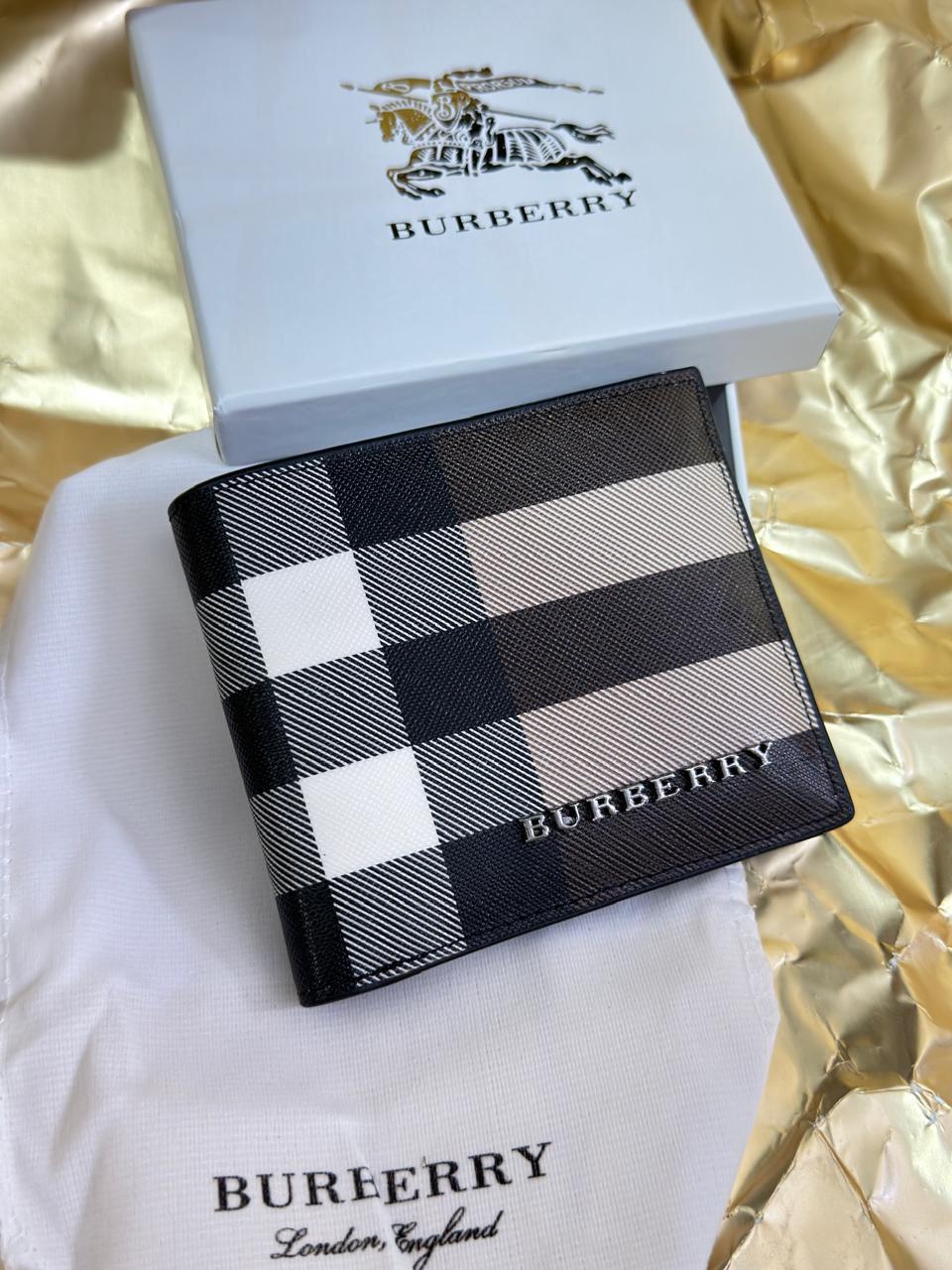 Assorted branded mens wallet