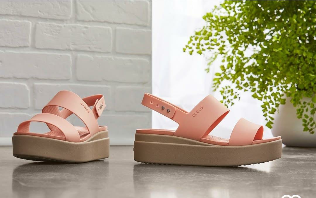 Brooklyn wedges for her