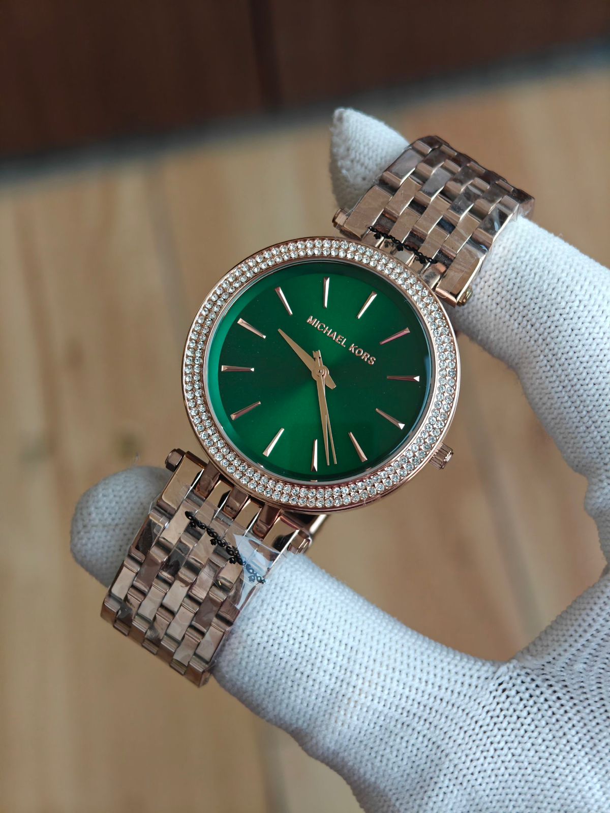 Premium quality watch for her