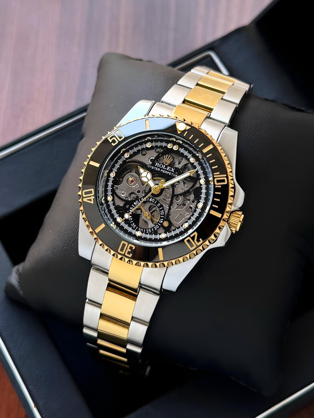 Skeleton Face Automatic watch