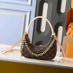 CC SLING BAGS