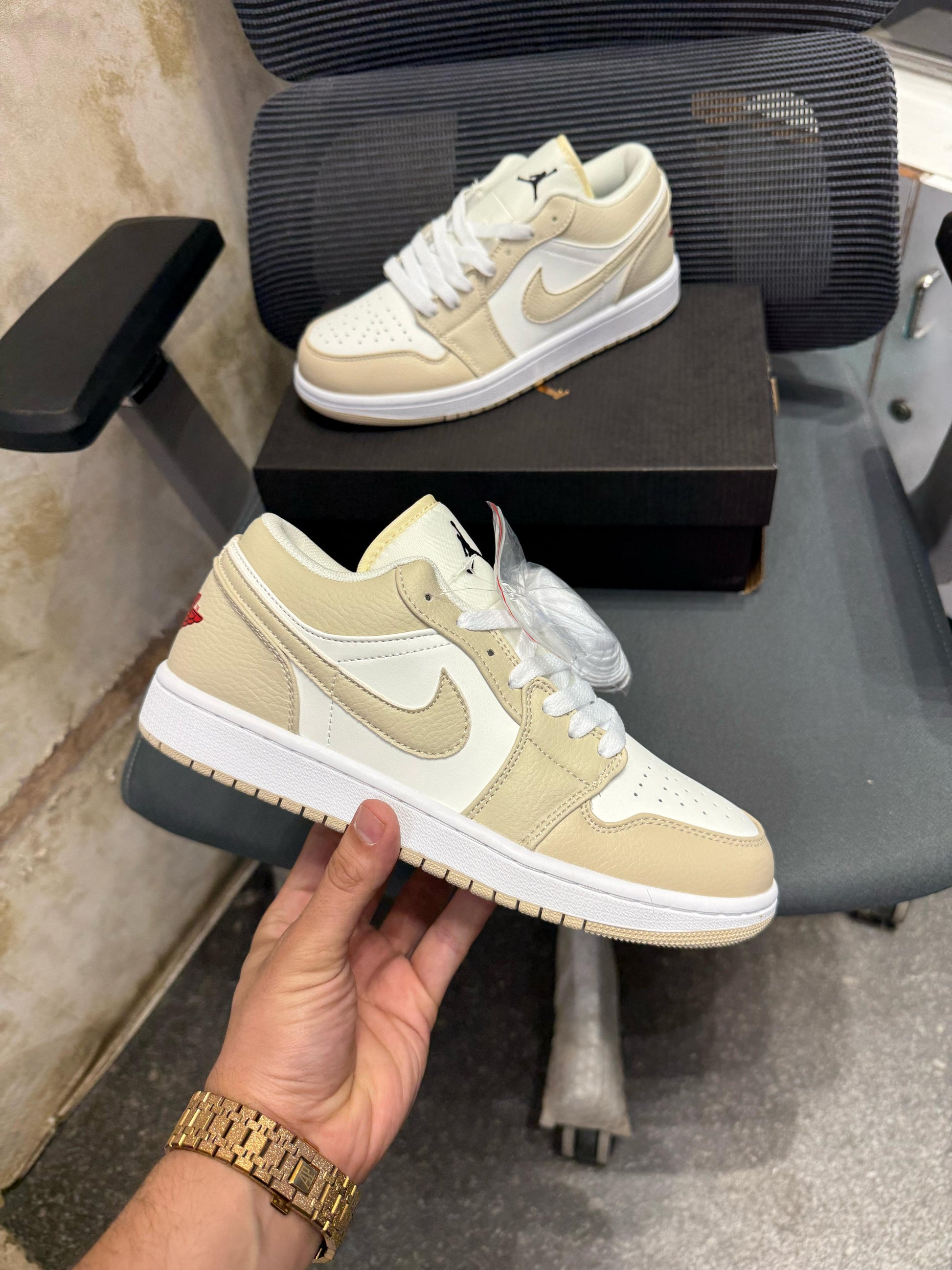 Premium quality shoes