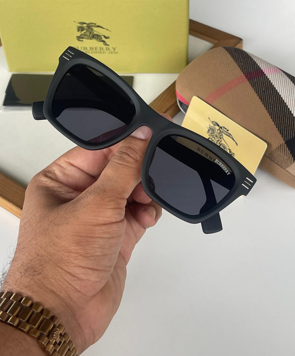 BB unisex sunglasses