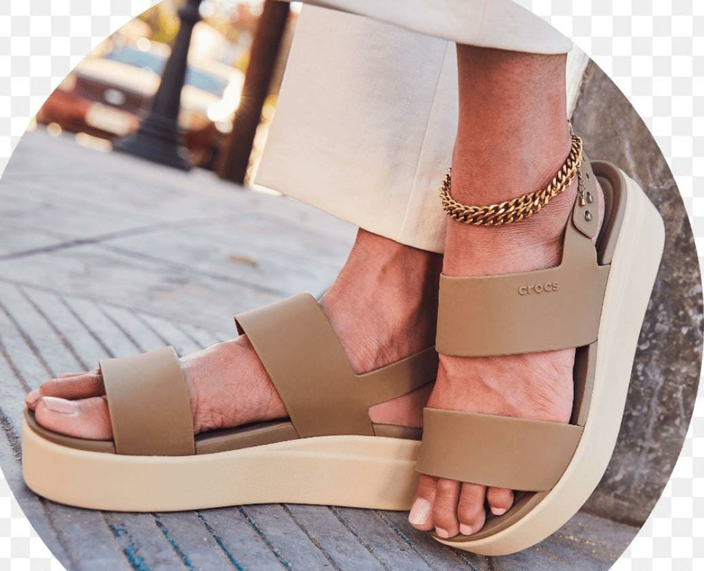 Brooklyn wedges for her