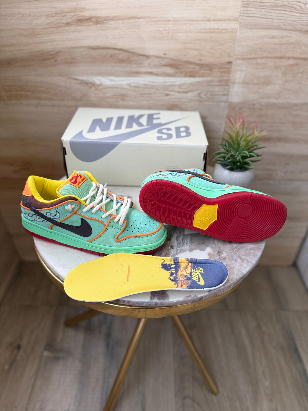 SB dunk rodeo tourmaline