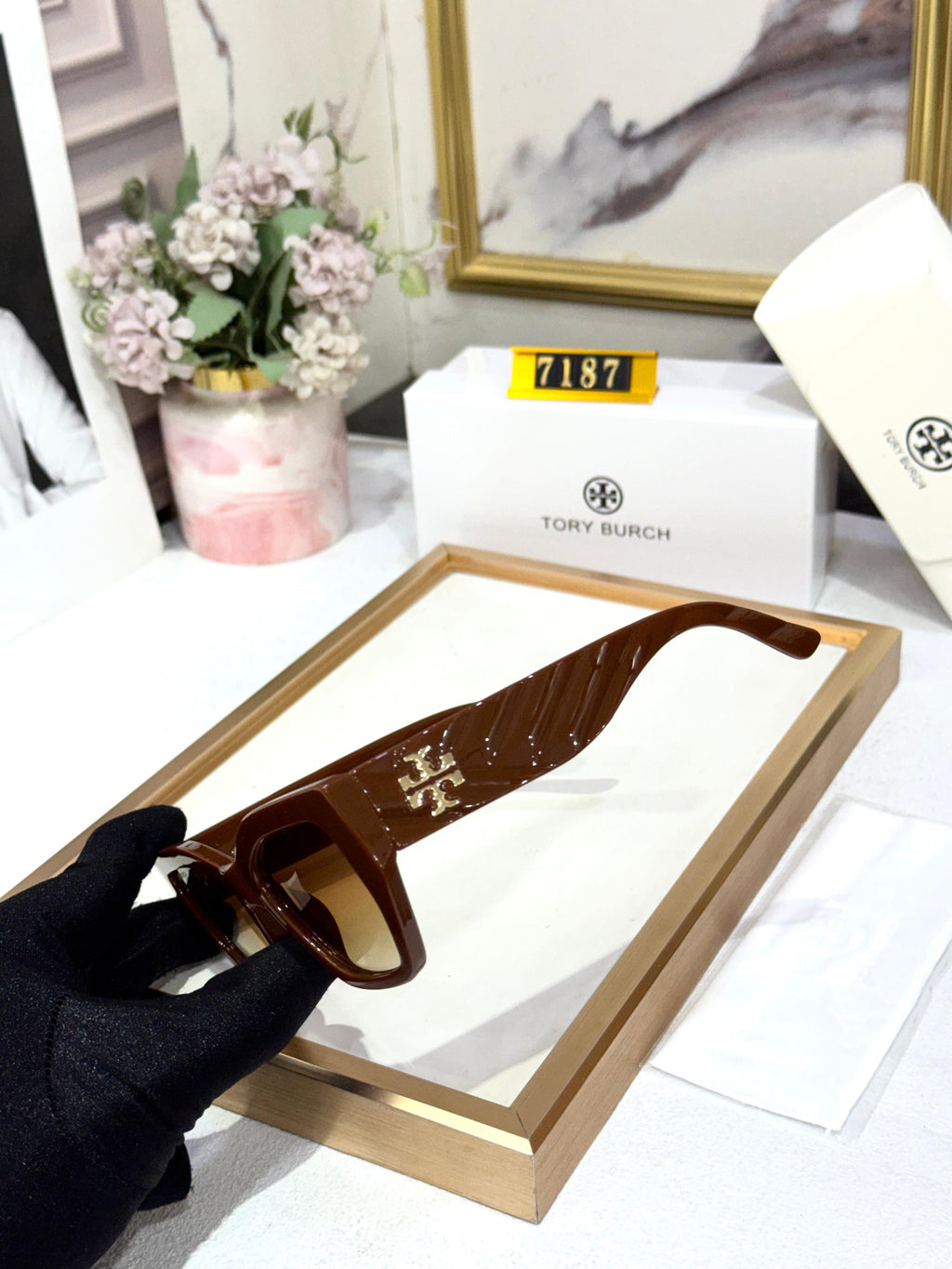 TB WOMEN SUNGLASSES