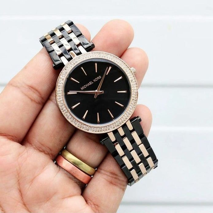 Premium quality watch for her