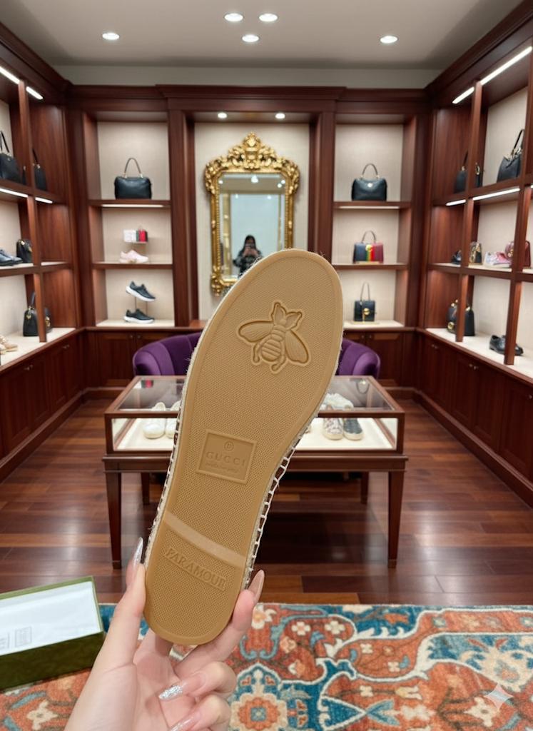 LEATHER QUALITY SANDAL