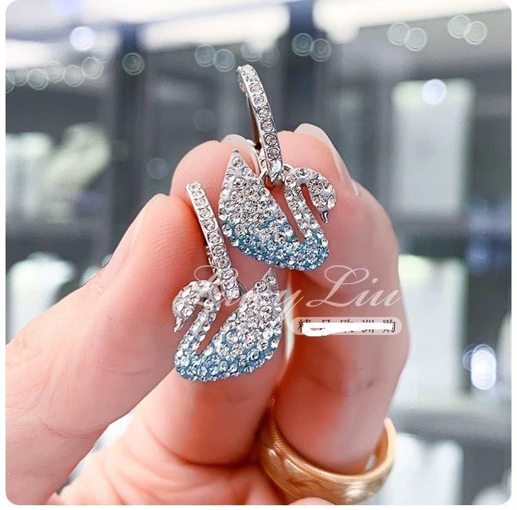 Premium swan neck chain