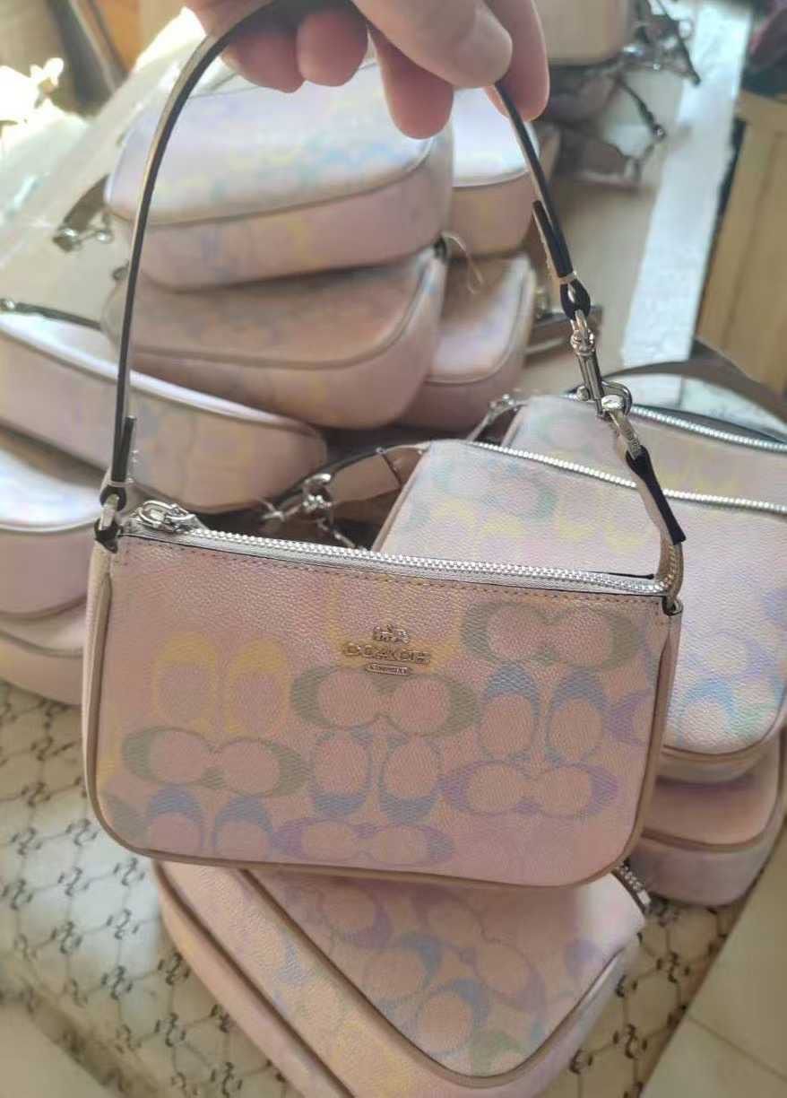 NOLITA SHOULDER BAG