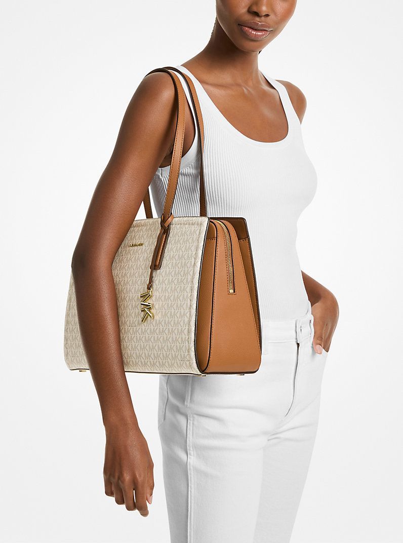 MK JET SET SIGNATURE TOTE BAG