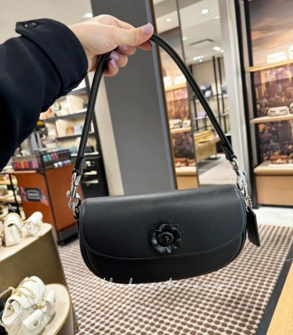 EMMY SADDLE PREMIUM COLLECTION