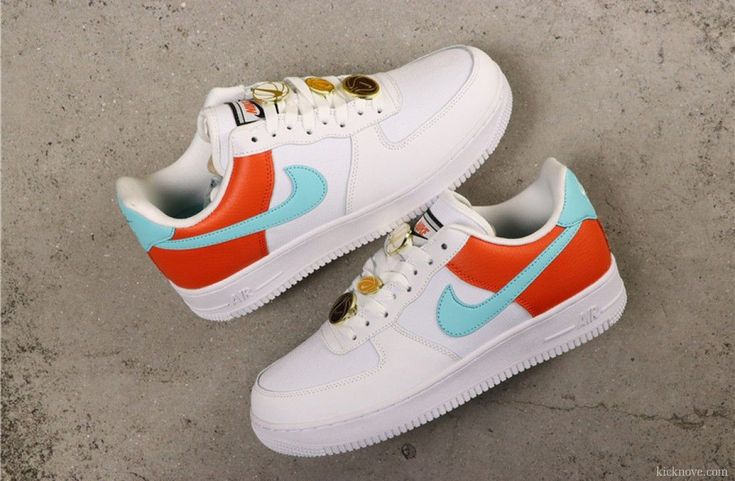 AIR FORCE SNEAKERS