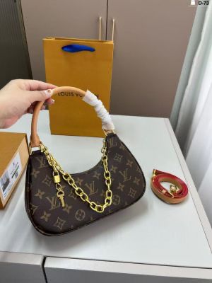 CC SLING BAGS