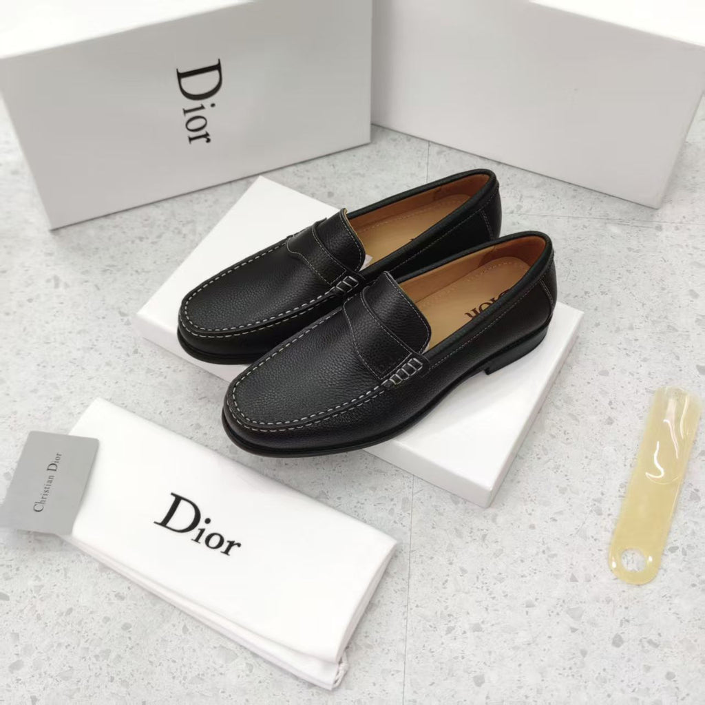 High end quality calf leather loafer
