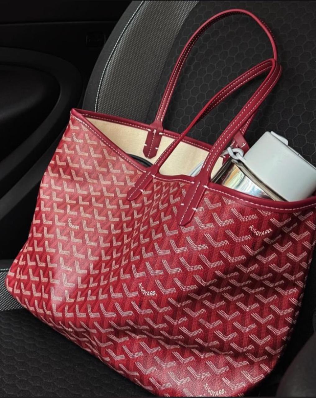 Medium sized tote bag