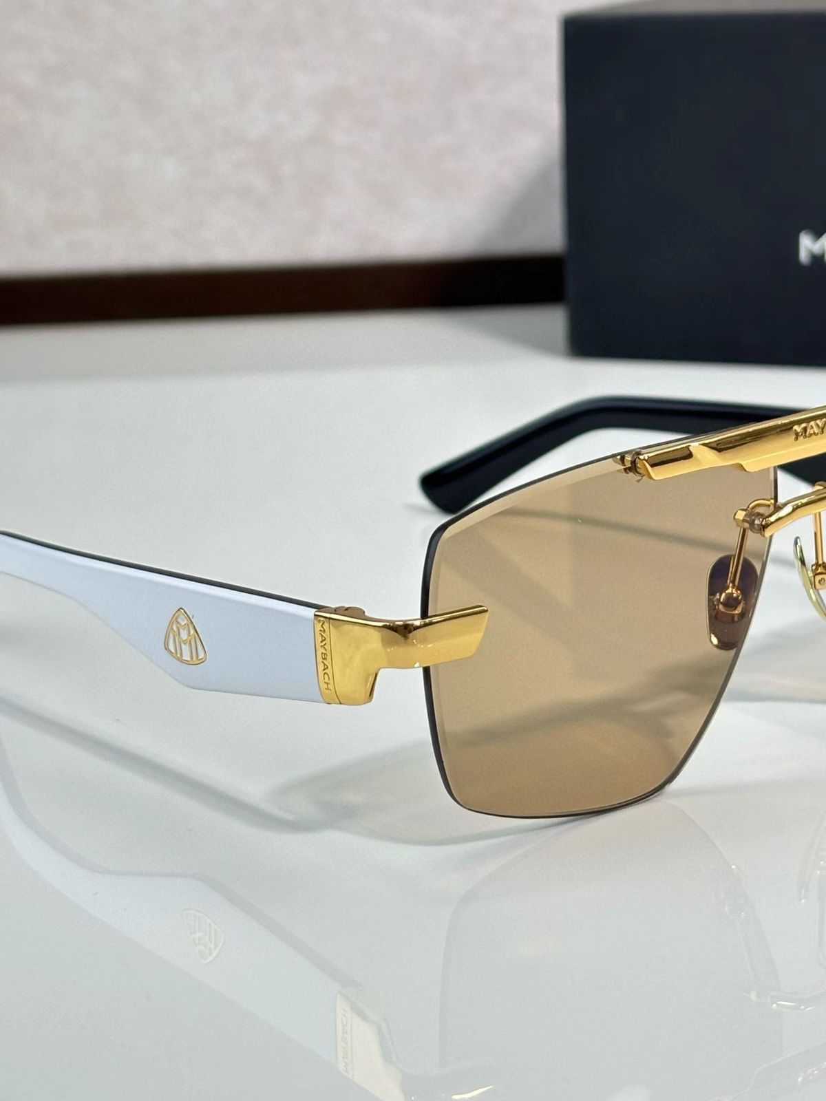 WAYFARER SUNGLASSES
