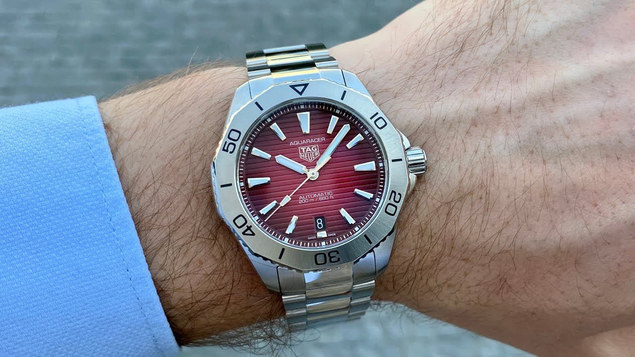 AQUARACER PROFESSIONAL MEN'S WATCH