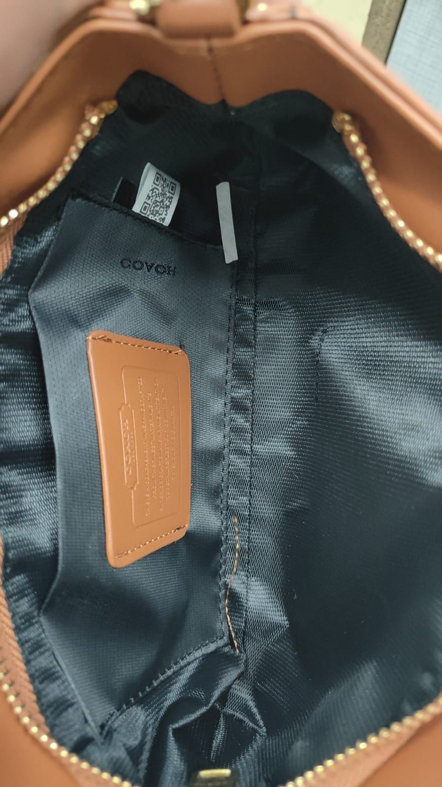 CC SLING BAG