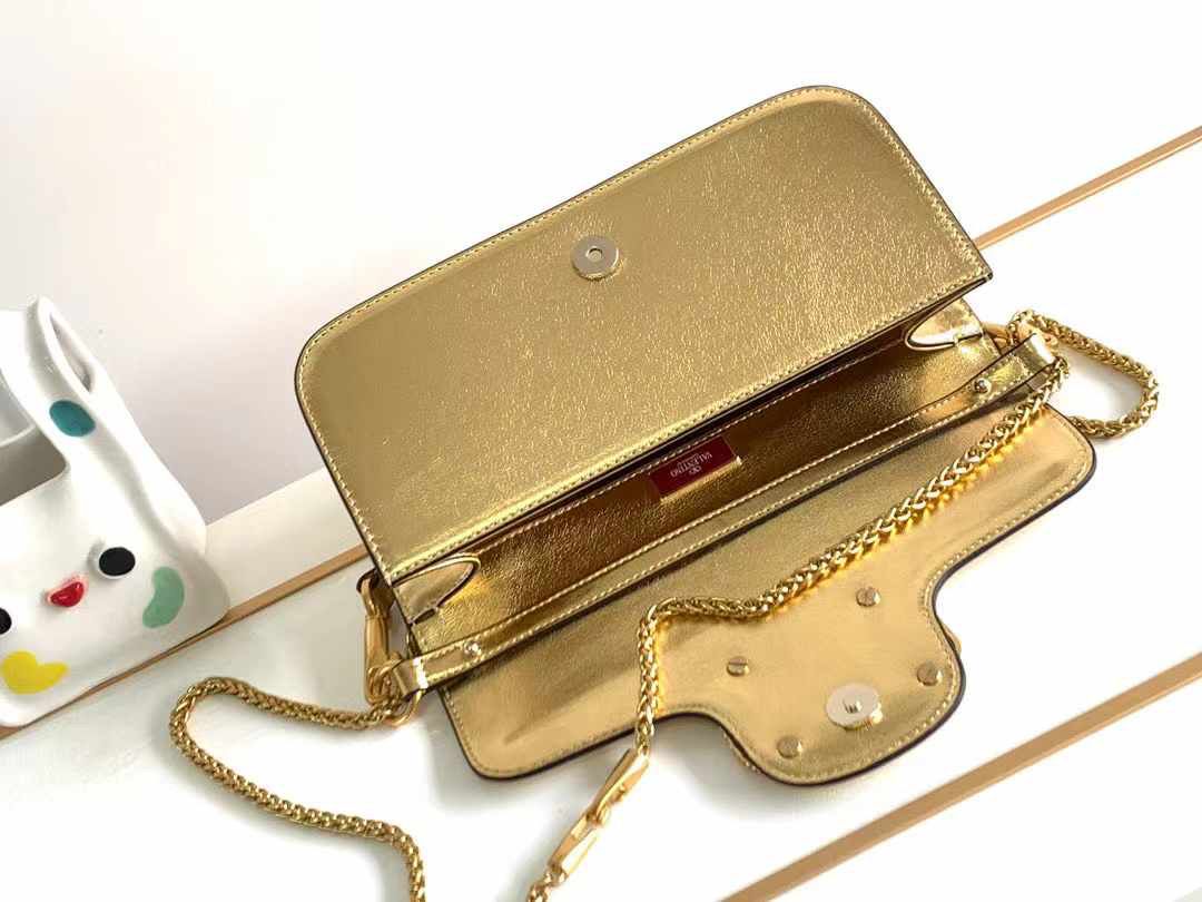 LOCÒ crystal-embellished handbag