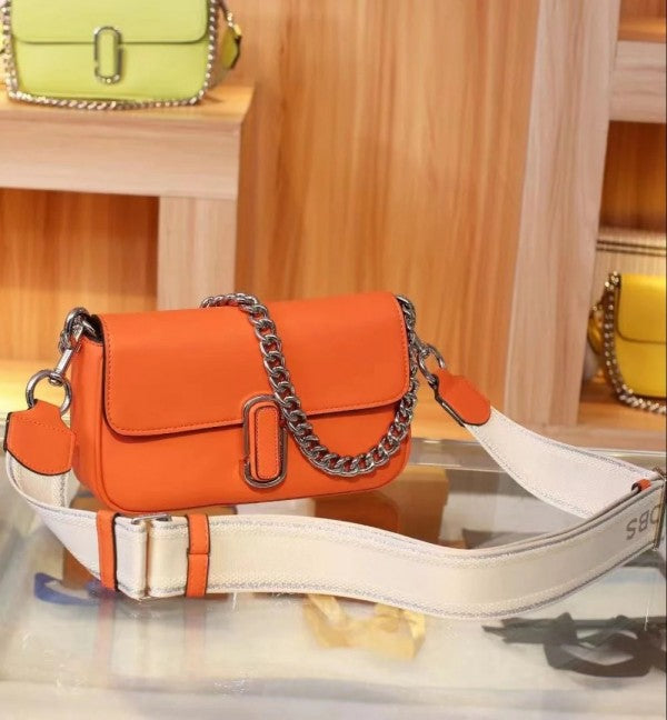 Shoulder bag with og box & dust bag