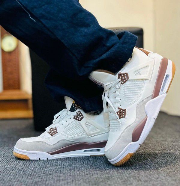 Premium quality sneakers