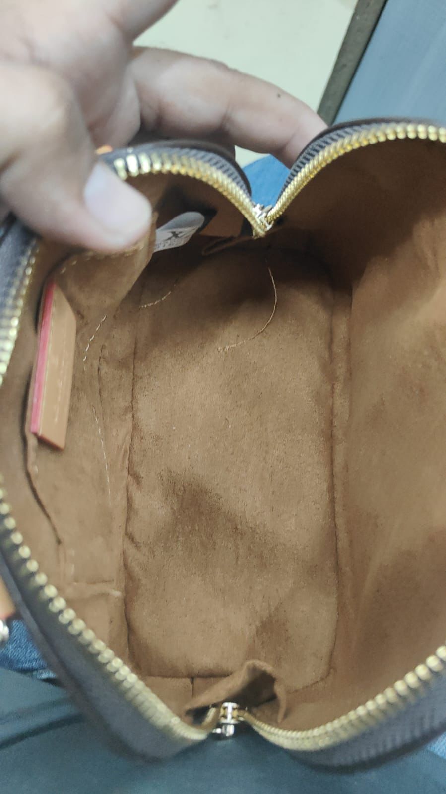 LV CROSS BODY BAGS