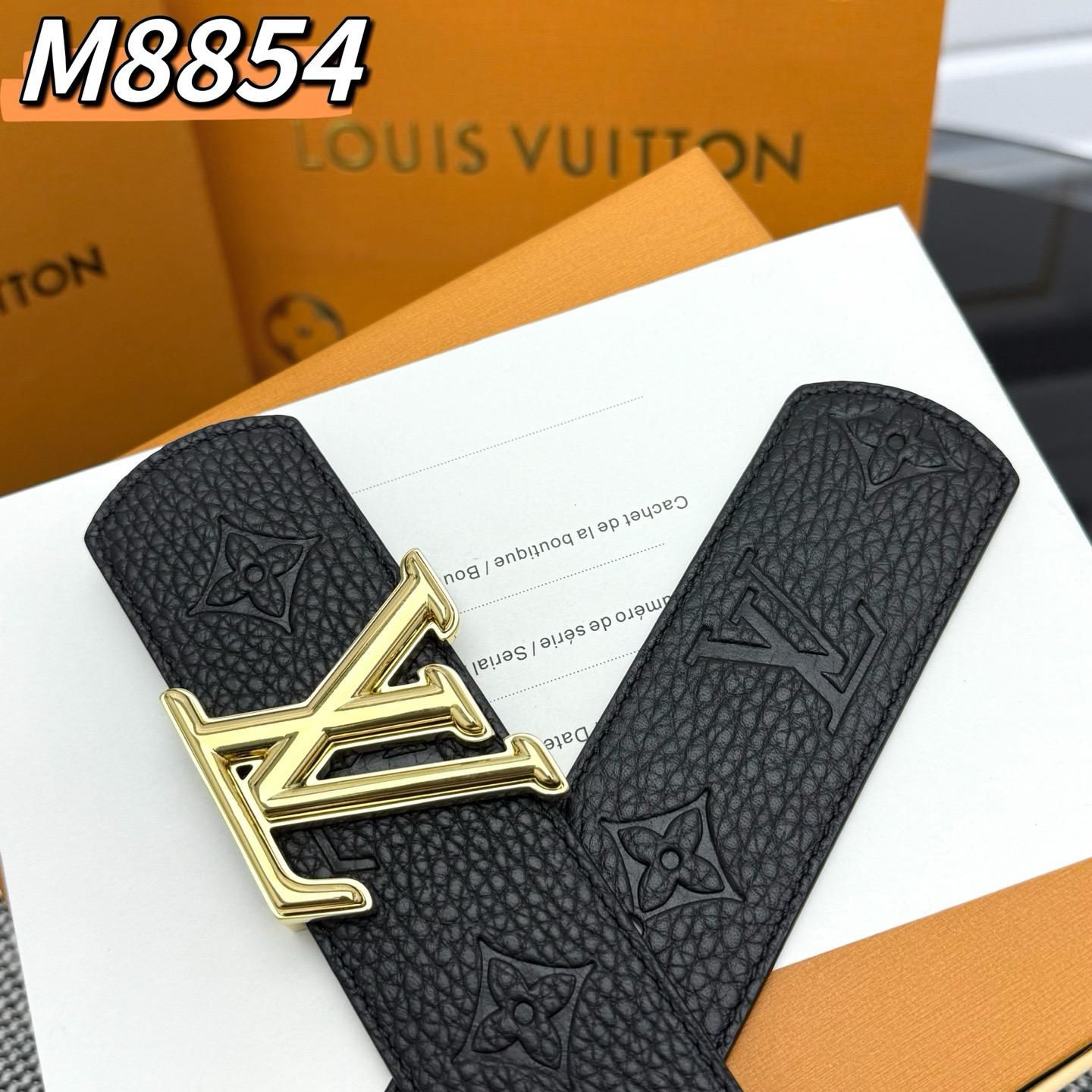 Luxury leather belts