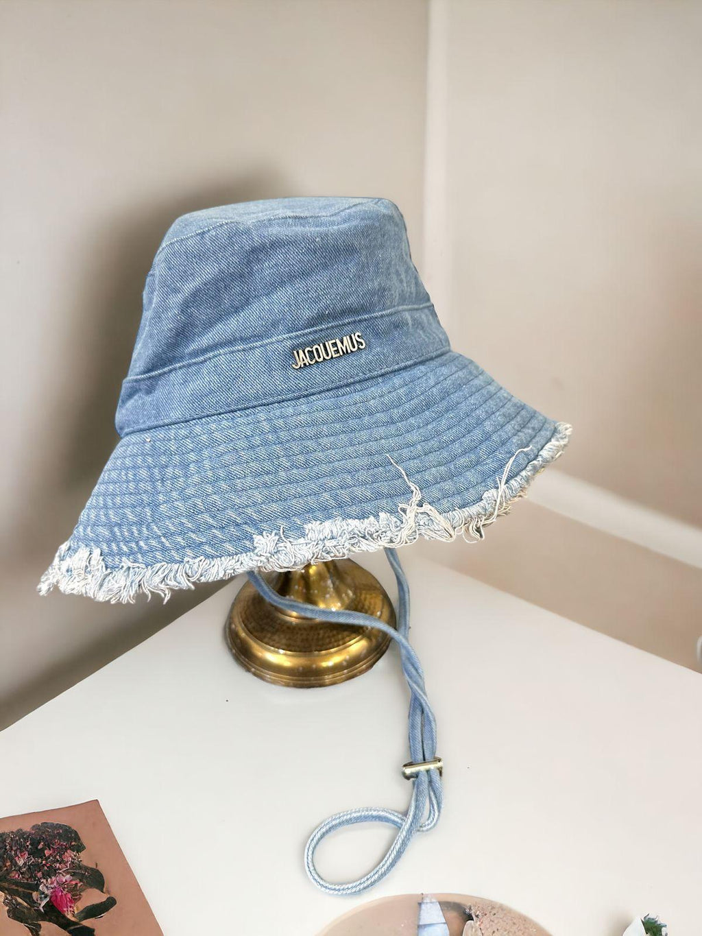 Thick bucket hat