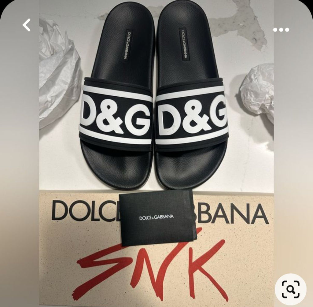 Dolce & Gabbana Premium Slippers