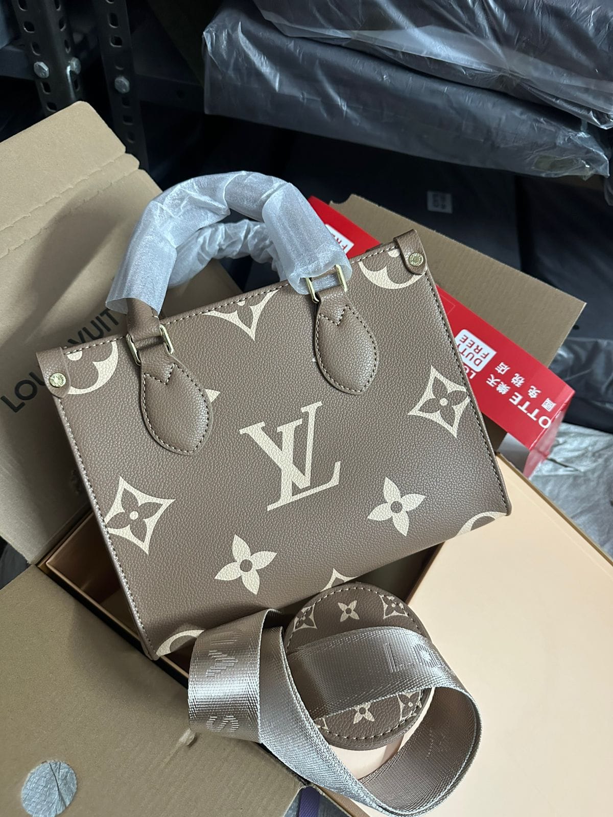 LV TOP HANDLE BAG