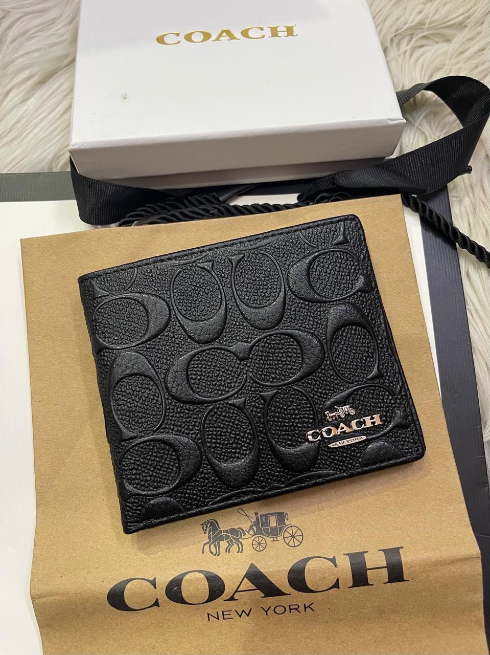 Assorted branded mens wallet