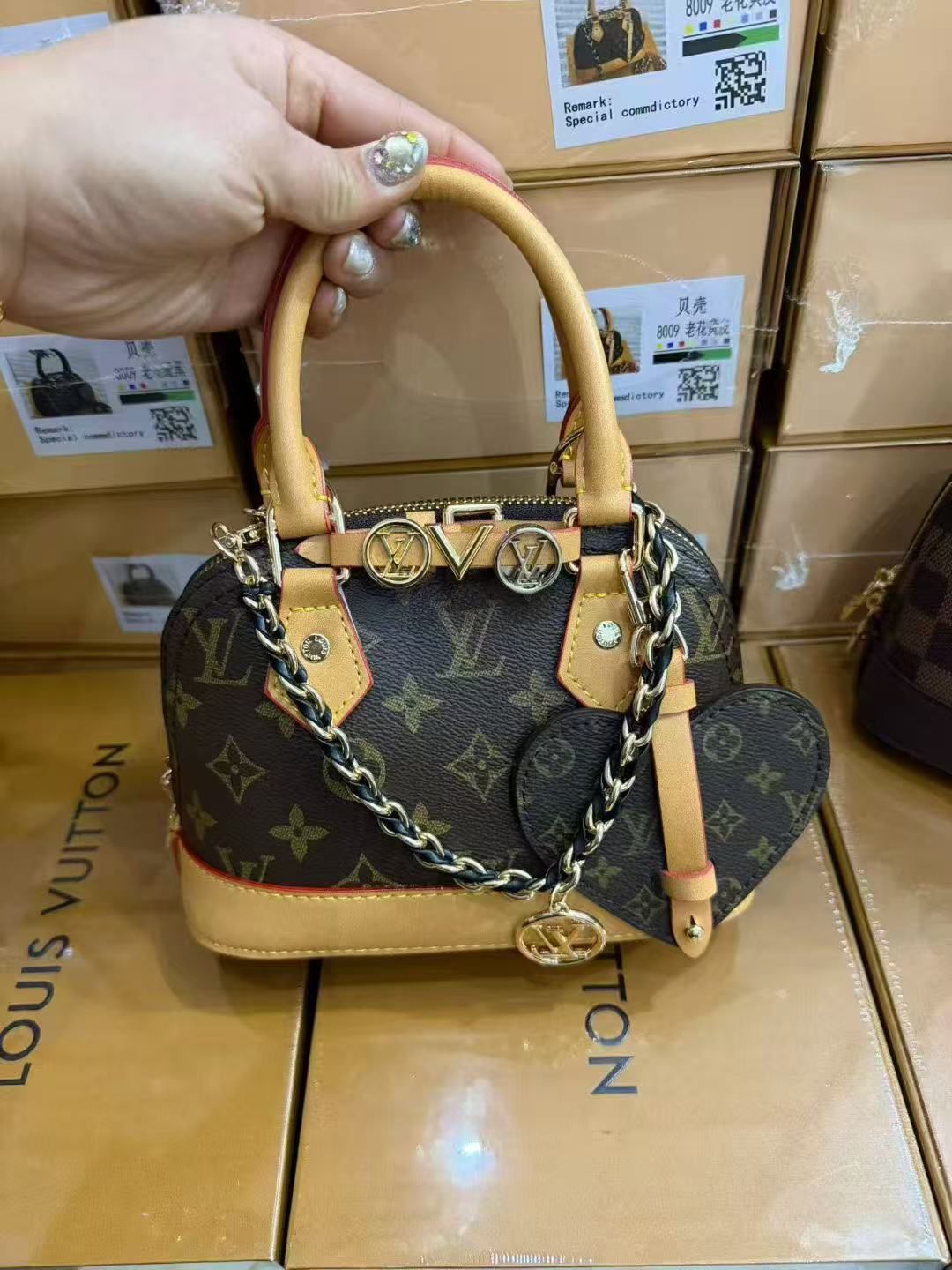LV CROSS BODY BAGS