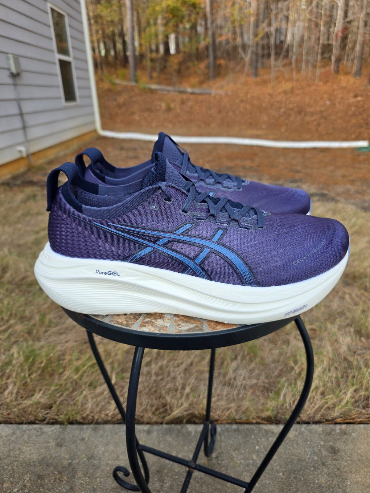 NIMBUS 27 INDIGO FOG SNEAKERS