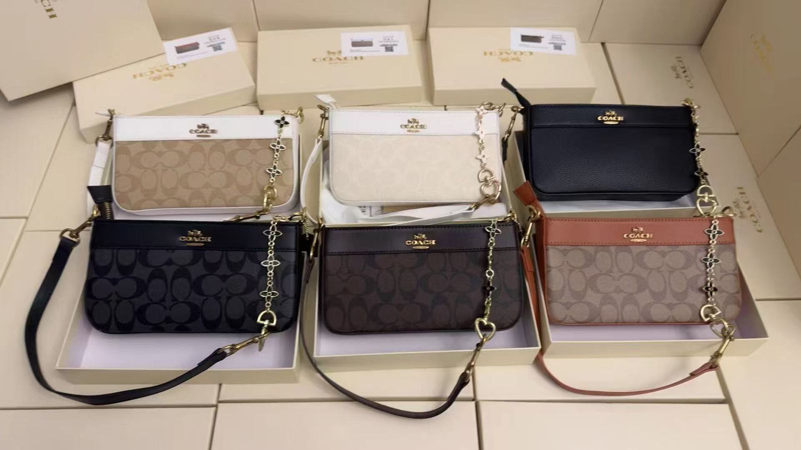 CC SLING BAG