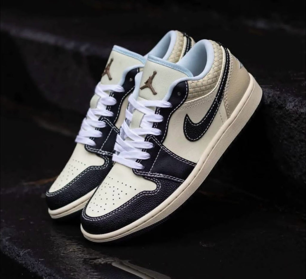 Air jordan 1 low coconut milk black