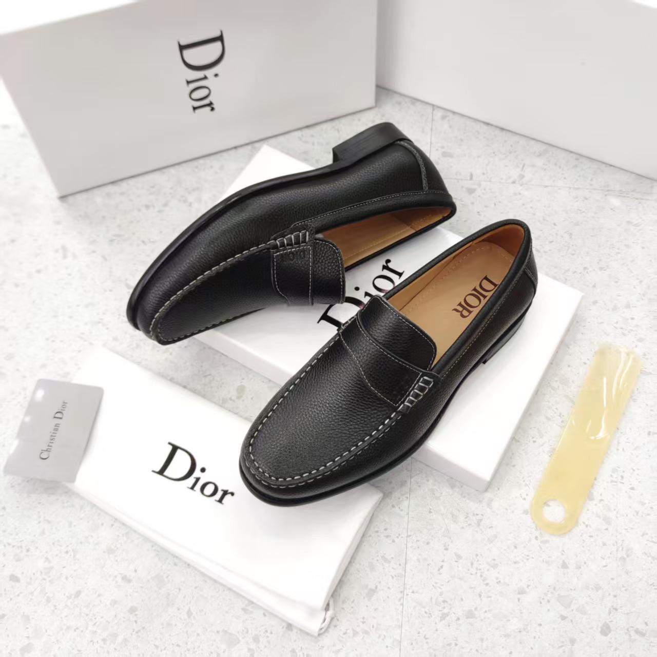 High end quality calf leather loafer