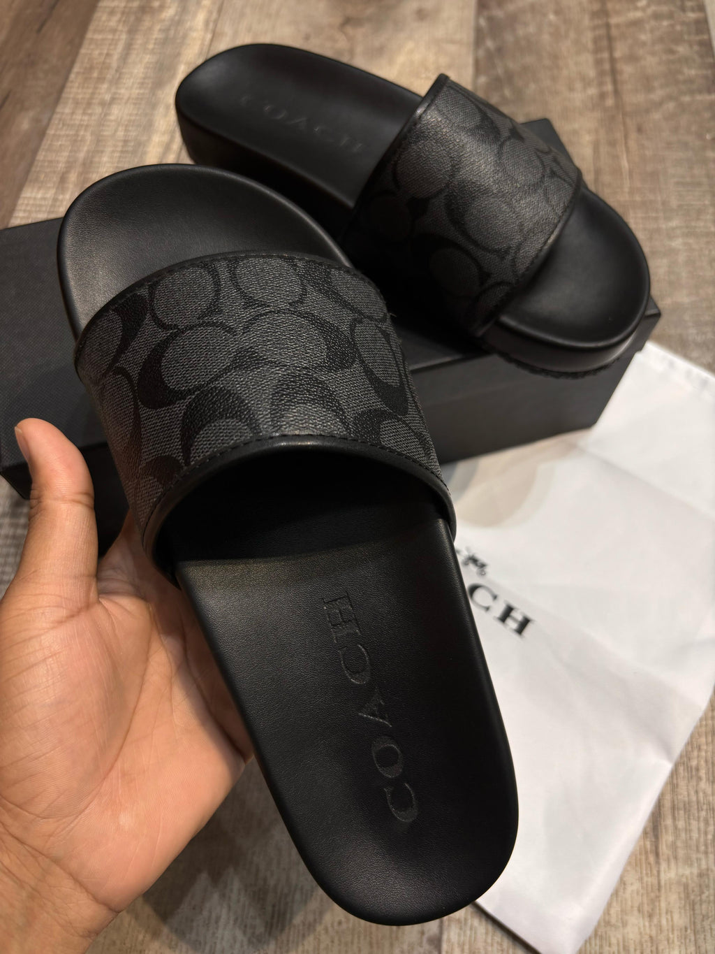 Authentic leather quality slipper