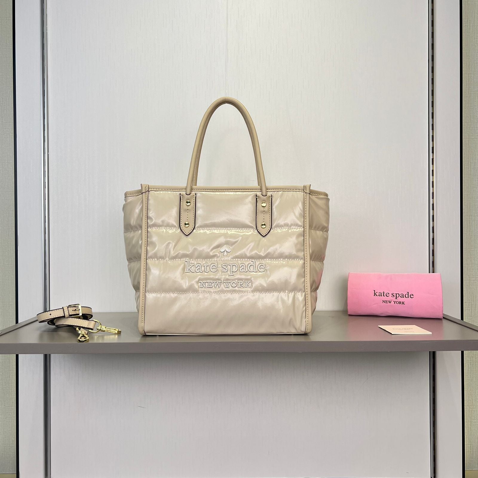 WOMEN TOTE BAGS
