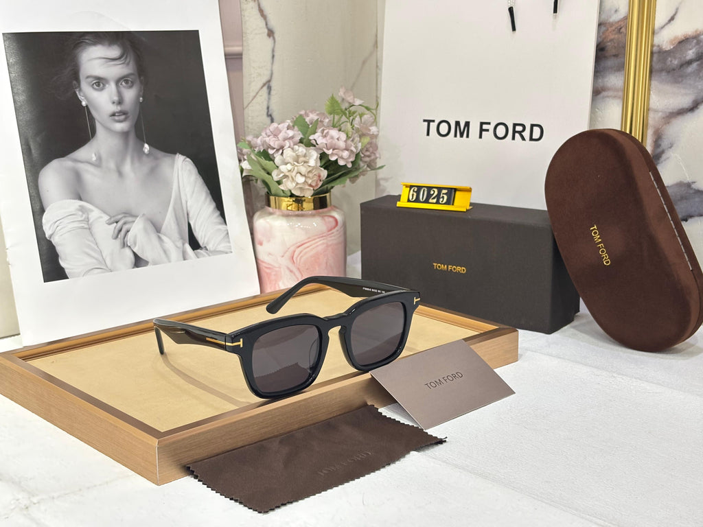 TF unisex sunglasses