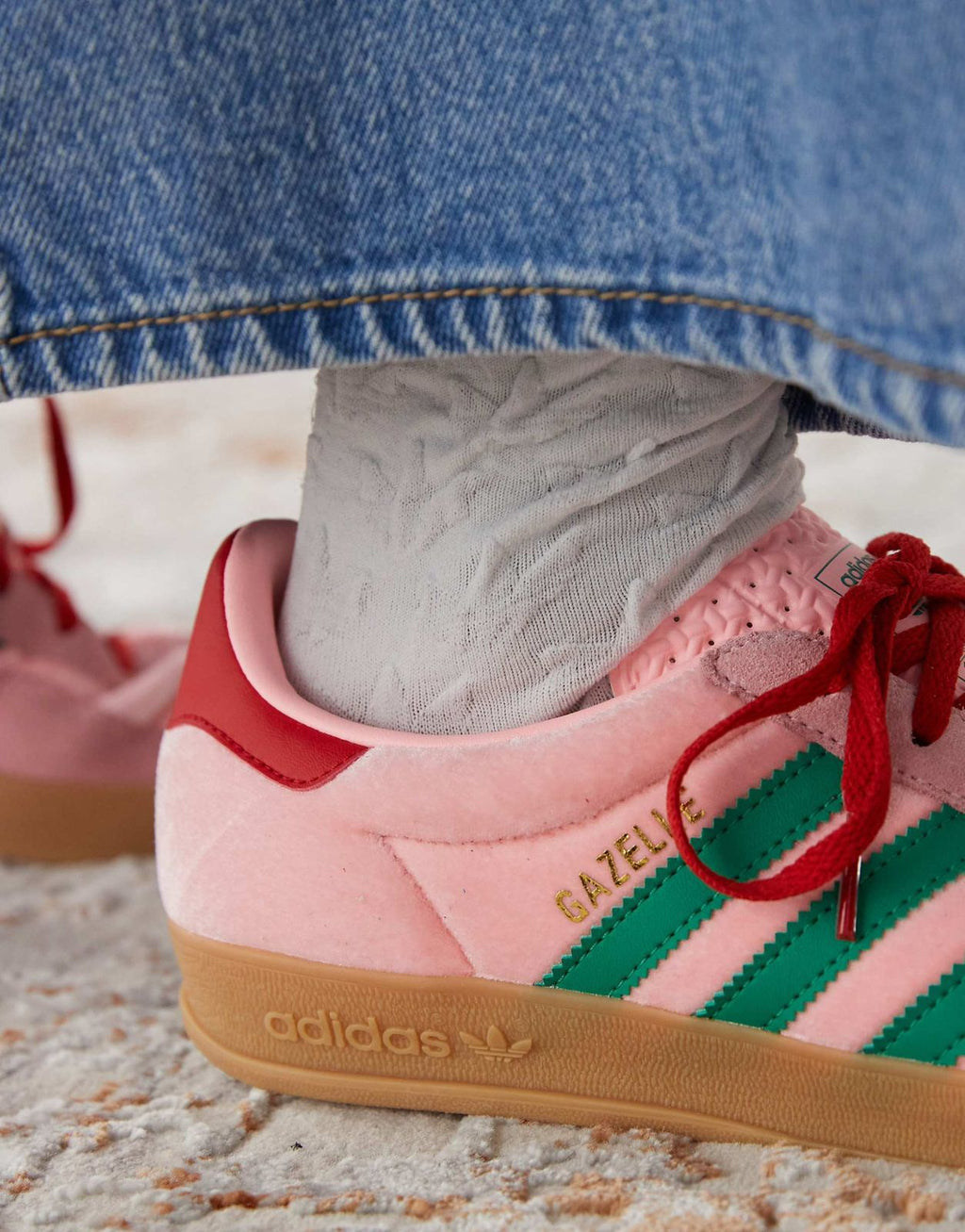 GAZELLE INDOOR PINK VELVET SNEAKERS