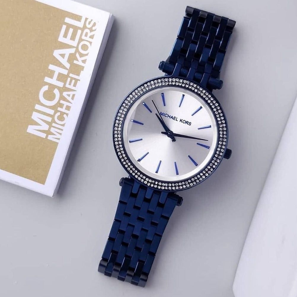 Premium quality watch for her