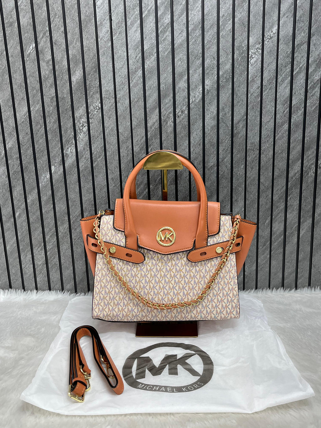 Premium shoulder bag