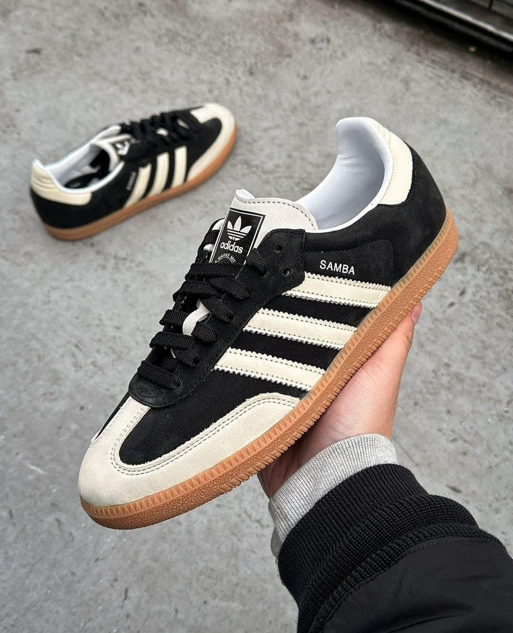 AD samba core black-wonder white