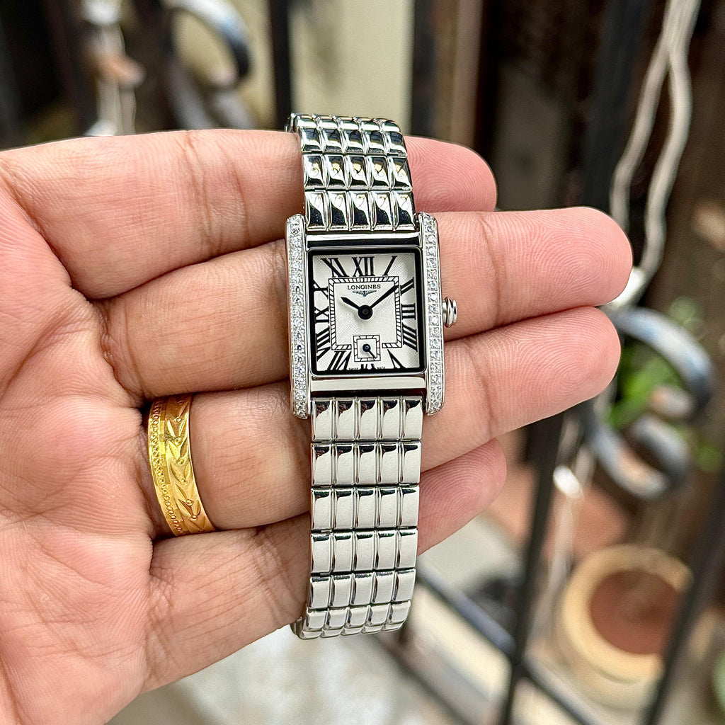 Premium quality watch